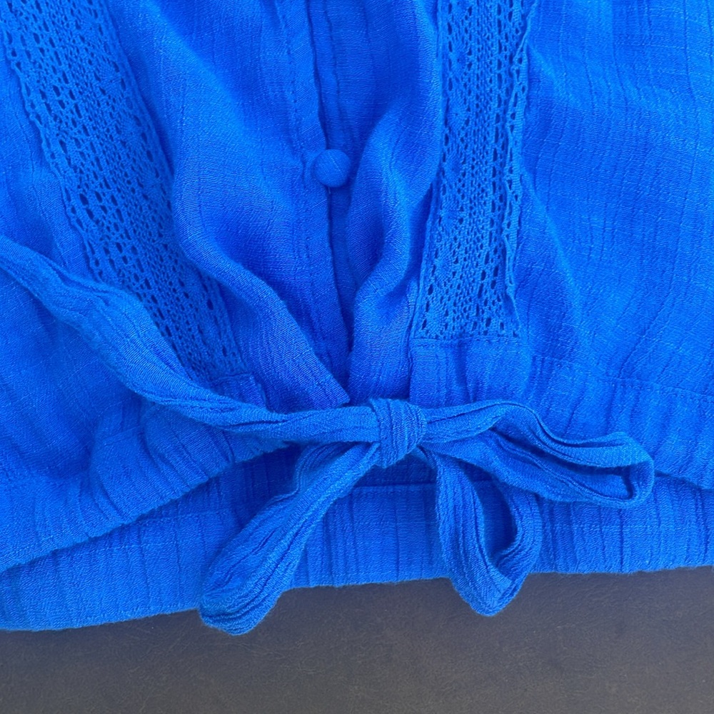 Darling blue Boho sleeveless layering top size small, lace stitching - Picture 4 of 6